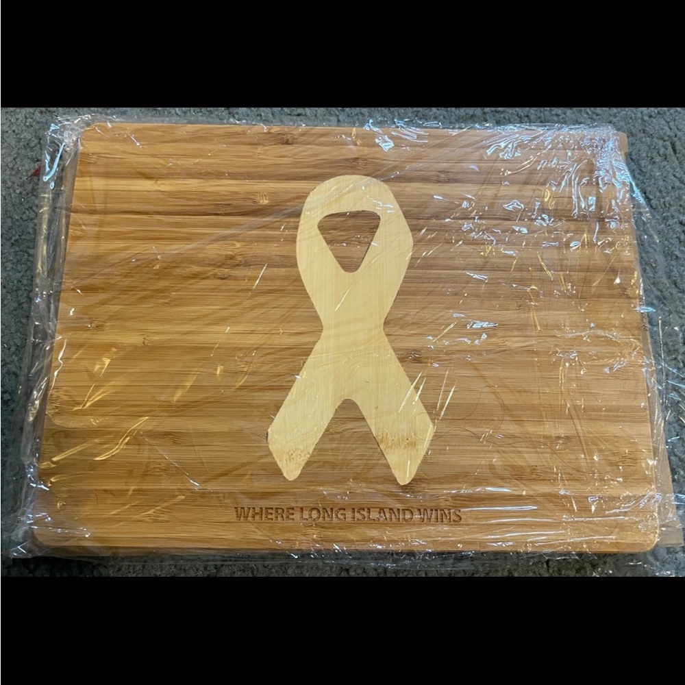 Nip - Bamboo Long Island Cares breast cancer cutting board